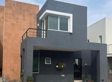 Casa de 3 habitaciones, Tlajomulco de Zúñiga · Casa en Venta en Bosque Real, Tlajomulco de Zúñiga, Jalisco