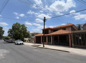 Casa , Monterrey · Propiedad a 2 Cuadras de Tec de Monterrey