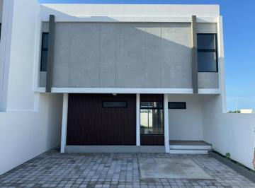 Casa · 140m² · 3 Recámaras · 2 Estacionamientos · Casa en Venta en Lomas del Dorado Boca del Río Veracruz