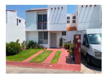 Casa en condominio de 2 habitaciones, Tlajomulco de Zúñiga · Casa Adjudicada en Fracc Altus Bosques, Tlajomulco Jalisco