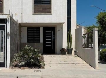 6c1366a6b85a312bf0478e877ca7148244b6e6f8f4ad0bc97059708e5eb8fdc0 · Asi Casa en Renta Amueblada en Santa Fe