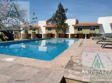 Casa · 118m² · 2 Recámaras · 2 Estacionamientos · Casa en Renta Coto Santa Anita Calle Fco. I Madero
