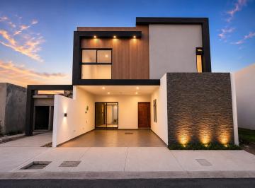 Casa · 208m² · 4 Recámaras · 2 Estacionamientos · Casa en Venta con Recámara Planta Baja en Lomas de La Rioja Riviera Veracruzana Alvarado Veracruz