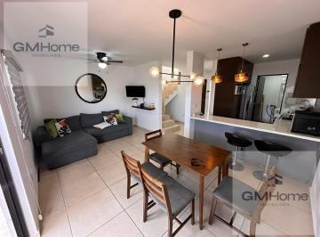 Casa · 176m² · 3 Recámaras · 2 Estacionamientos · Casa en Palmilla