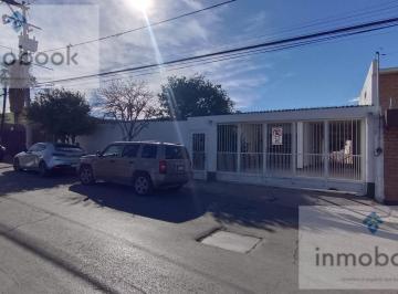 Casa · 383m² · Casa en Venta de Una Planta, Oficinas, Proyecto de Departamentos