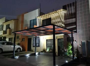 Casa de 3 habitaciones, San Pedro Tlaquepaque · Bonita Casa en Venta Dentro de Coto Ubicado en Condominio Las Terrazas Residencial en San Pedro Tlaq