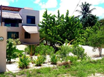 Casa · 423m² · 2 Recámaras · 2 Estacionamientos · Casa en Venta San Crisanto Yucatan