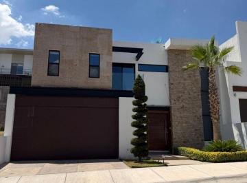 Casa de 4 habitaciones, Chihuahua · Residencia en Renta Fraccionamiento La Cantera Chihuahua Chihuahua
