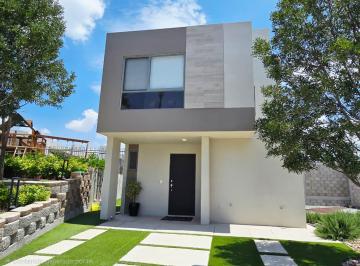 Casa de 3 habitaciones, El Marqués · Casas en Venta en El Marques, Queretaro.