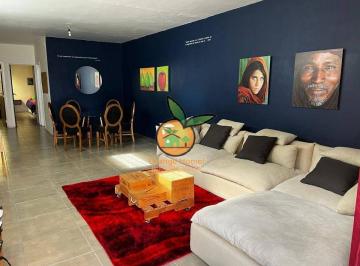 Casa en condominio de 4 habitaciones, Zapopan · Casa en Renta en Pequeño Coto Privado en Chapalita, Gdl.