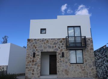 Casa · 141m² · 3 Recámaras · Casa en Venta en Torre de Piedra Zaru, Querétaro.