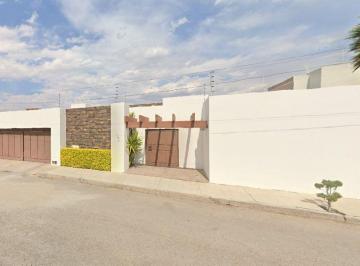 Casa de 5 habitaciones, Jesús María · Casa en Venta Aguascalientes El Llano Fracc Rinconada Maravillas Priv Trojes de San Agelin