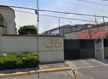 Casa en condominio de 3 habitaciones, Tlalpan · Casa en Remate en Barrio La Lonja en Tlalpan, Conecta con Av Insurgentes Sur