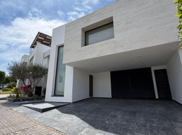 Casa en condominio de 3 habitaciones, San Andrés Cholula · Casa en Venta, Lomas de Angelopolis 2, Parque Cairo, San Andrés Cholula, Puebla