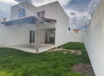 Casa en condominio de 3 habitaciones, Jesús María · Casa Renta Yalta Campestre con Jardín Amplio en Aguascalientes