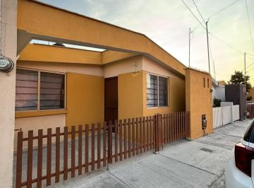 Casa · 105m² · 2 Recámaras · 1 Estacionamiento · Casa de un Piso Dos Recamaras Zona Centro
