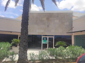 Local comercial , Linares · Local en Venta 300 m²