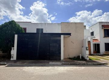 Casa de 3 habitaciones, Mérida · Casa en Venta en Gran Santa Fe