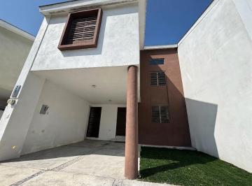 Casa · 180m² · 4 Recámaras · 2 Estacionamientos · Apv Casa en Renta en Almeria Apodaca Nuevo Leon