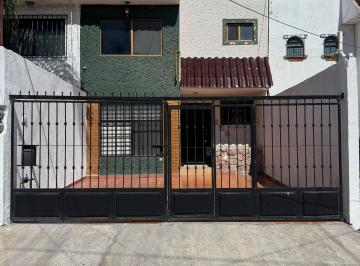 Casa de 3 habitaciones, León · Venta Casa Colinas de San Isidro