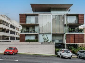 d8855edd184761cbb3d96b26380950eed110375a0bf643487127cdc67bbfc020 · PH en Venta Bosque de Las Lomas Vista Panorámica Roof Garden 6 Estacionamientos