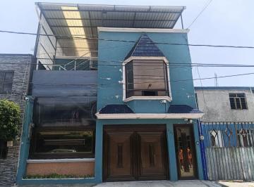 Casa de 4 habitaciones, Coacalco de Berriozábal · Casa en Venta en Villa de Las Flores