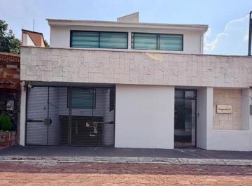 Casa de 4 habitaciones, Tlalpan · Remate Bancario, Casa en Fracc. Colinas del Bosque, Tlalpan, Cdmx