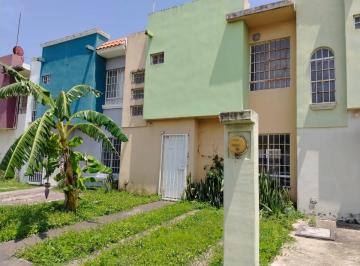 Casa Venta 82m² de 3 habitaciones · Casa en Venta en Claustros San Juan Sur. Nuevo Veracruz, Veracruz