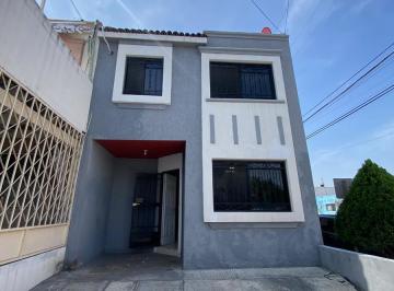 Casa · 3 Recámaras · 2 Estacionamientos · Casa en Renta en Residencial Villa Luz | San Nicolas de Los Garza