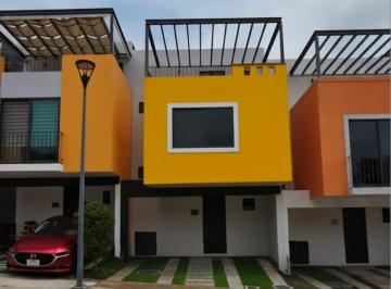 Casa en condominio de 4 habitaciones, Jocotepec · Casa de 4 Recamaras a Estrenar en Condominio, en Jocotepec