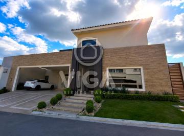 Casa · 654m² · 3 Recámaras · 3 Estacionamientos · Casa en Residencial y Club de Golf La Herradura Etapa a