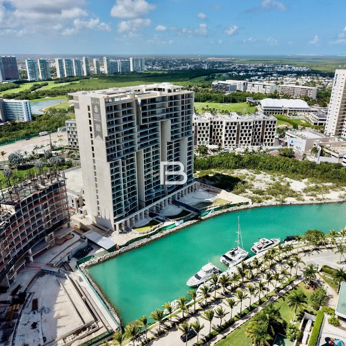 Luxury Apartment in Puerto Cancún