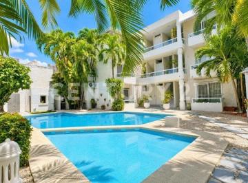 Departamento · 142m² · 2 Recámaras · 1 Estacionamiento · Departamento en Venta en Bonampak a Una Cuadra del Km 0