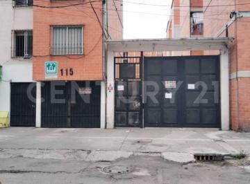 Departamento · 65m² · 2 Recámaras · Departamento en Renta, con Estacionamiento