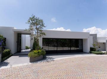 Casa · 533m² · 3 Recámaras · 3 Estacionamientos · Casa con Vista Al Lago de Chapala en Chula Vista Norte, Ajijic
