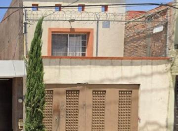 Casa de 4 habitaciones, San Luis Potosí · Casa de 264 m² con 4 Recámaras en Venta en Jardines del Sur