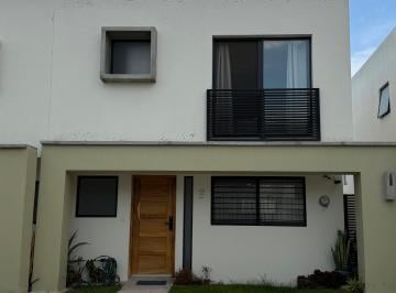 Casa de 2 habitaciones, Tlajomulco de Zúñiga · Casa en Renta en Adamar | $15,500 (Mantenimiento Incluido)