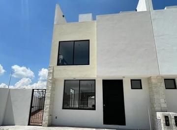 Casa en condominio · 154m² · 3 Recámaras · 2 Estacionamientos · Casa en Venta en El Marques - (4)