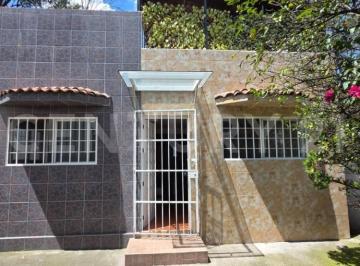 Casa · 119m² · 3 Recámaras · 5 Estacionamientos · Casa en Venta en Bosques del Lago, Cuautitlán Izcalli | Amplio Terreno de 359 m²