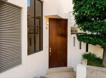 Casa en condominio de 3 habitaciones, Zapopan · Departamento en Venta en Punta Centinela