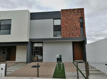 Casa · 149m² · 3 Recámaras · 2 Estacionamientos · Casa en Venta en Zibata El Marques Queretaro Gaa