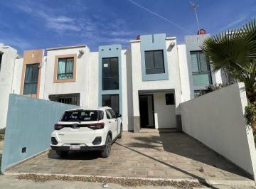 ac0c4ae40b347ed13461ce81f716ff4f72559a42ce3f00419b51f5d99f48813c · Renta | Casa en Piedras Blancas Blvd 2000