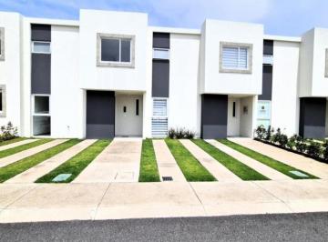 Casa de 2 habitaciones, Calimaya · Remate Bancario, Casa en Venta en Hacienda de Las Fuentes, Calimaya
