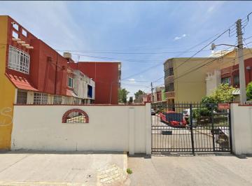 Casa de 2 habitaciones, Cuautitlán · Remate Bancario, Casa en Venta en Joyas de Cuautitlan, Cuautitlan Izcalli
