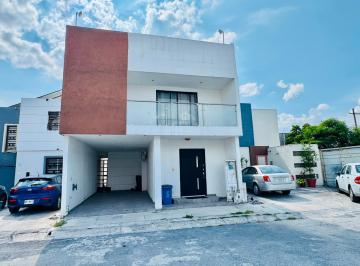 N/A · Casa en Venta de 3 Niveles en Portal de Escobedo, General Escobedo