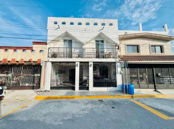 N/A · Casa de 3 Niveles en Venta en Costa del Sol, San Nicolás