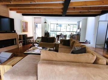 82ecd12dc3fa825991394804c547a3d9541cc36d7ca6a5e4ea6a1b3dea41b501 · Casa en Renta en Avándaro, Valle de Bravo