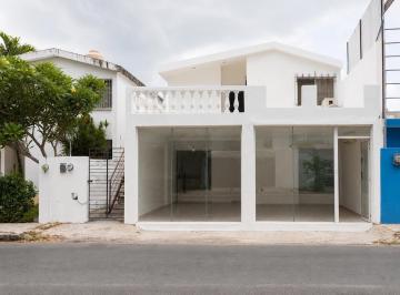 Casa · 200m² · 3 Recámaras · Casa en Venta en Mérida, Av Libano