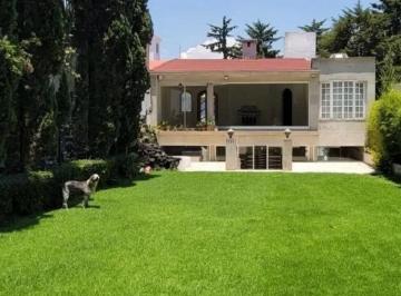 Casa · 500m² · 4 Recámaras · 2 Estacionamientos · Venta de Casa en Parque de La Herradura
