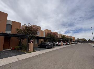 Casa · 132m² · 3 Recámaras · 2 Estacionamientos · Casa en Venta Queretaro, Zibata
